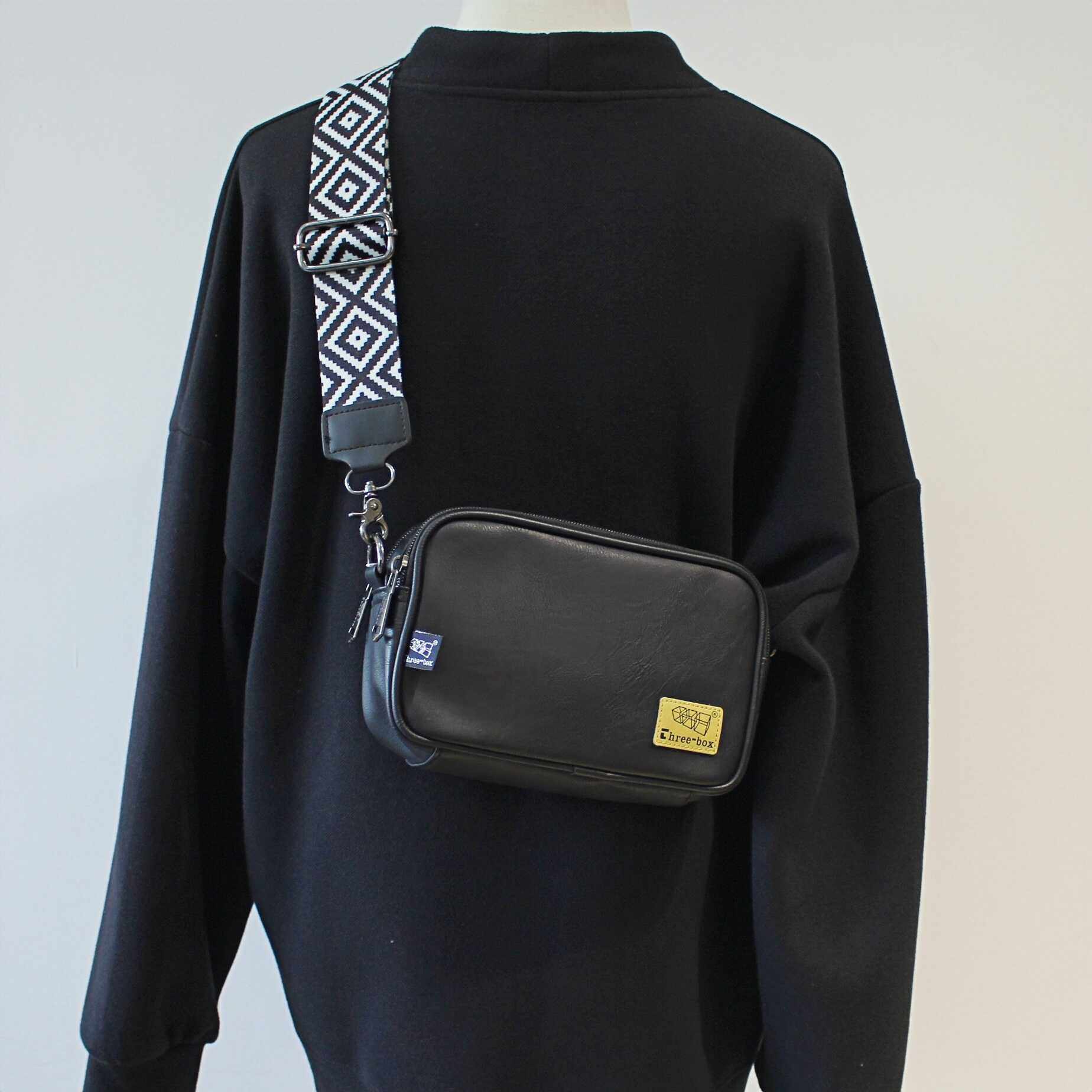 ThreeBox潮牌男包新款单肩小方包潮流设计感胸包男女小背包手机包,箱包皮具/热销女包/男包,男士包袋,淘宝优惠券,粉丝福利购,淘宝优惠卷