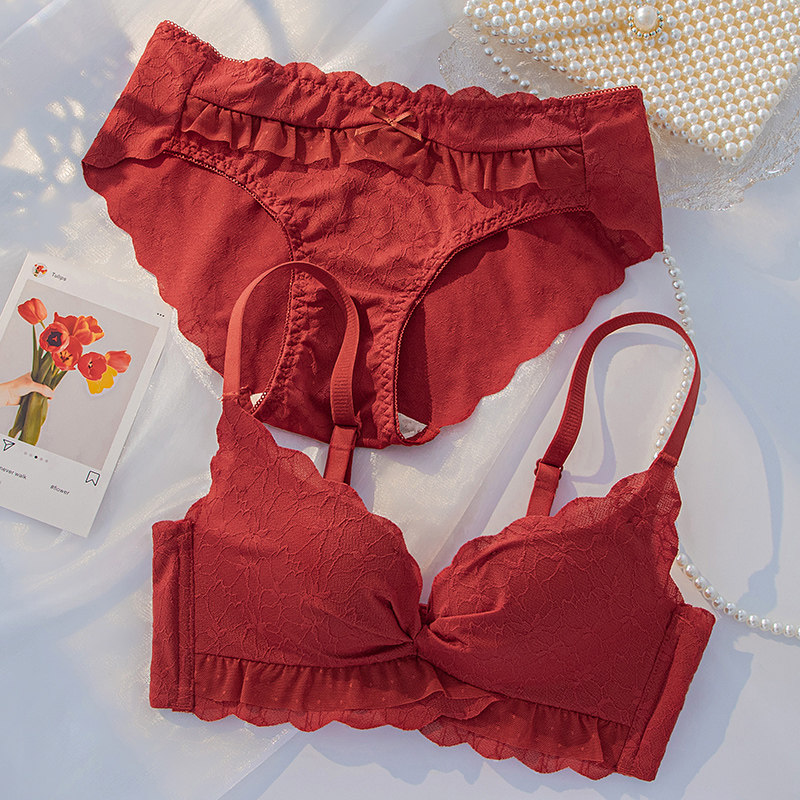 本命年红色内衣女套装乳胶小胸聚拢结婚新娘收副乳文胸罩虎年属虎