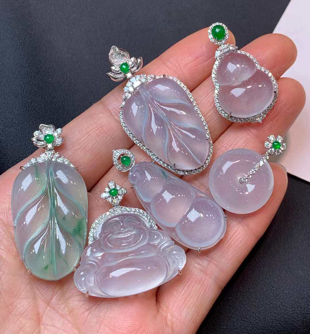 龙缘珠宝承接各种树叶葫芦福豆等颈饰