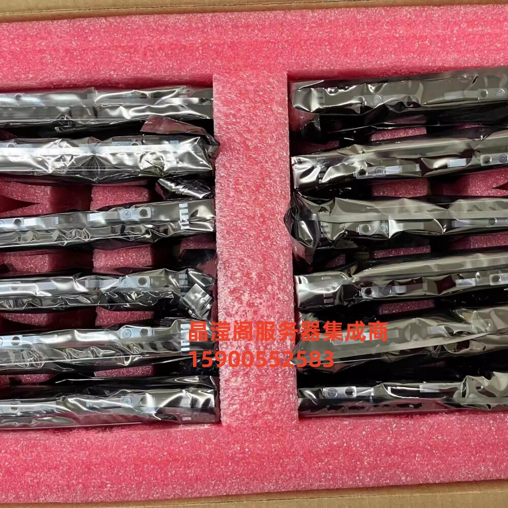 联想 00XH137 4T SAS 7.2K 3.5 12Gb 128M RD450 RD650服务器硬盘