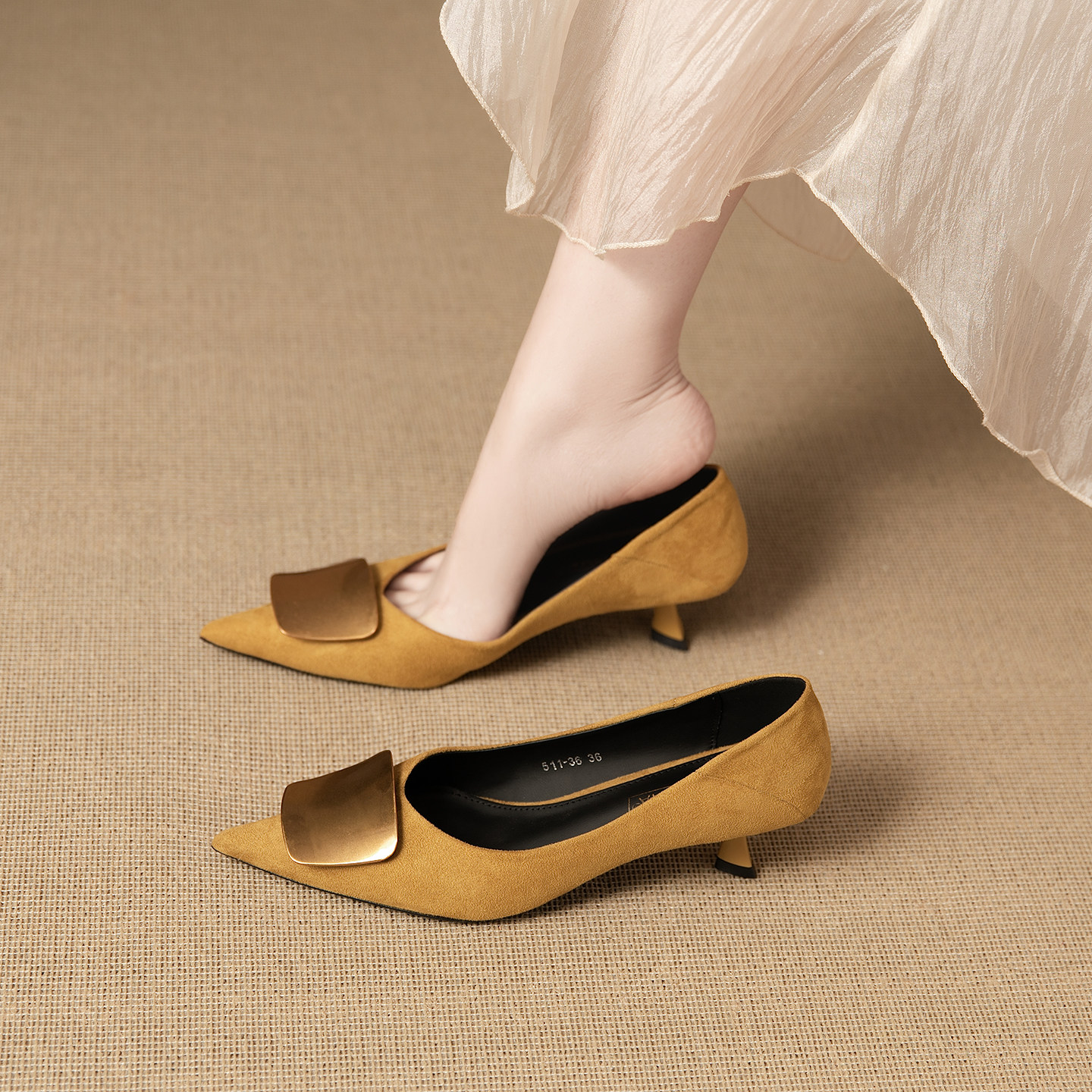 羊皮版法式尖头细跟单鞋女气质2026春新款百搭一脚蹬不累脚高跟鞋