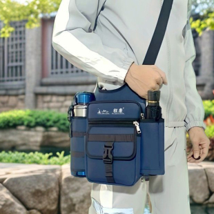 户外出行短途骑行男女单肩斜挎包保温水壶雨伞手机一体包防水背包