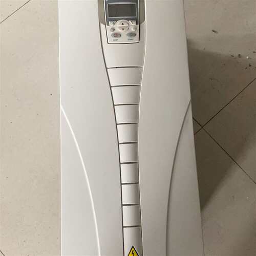 《议价商品》ABB变频器，ACS510-01-125A-4
