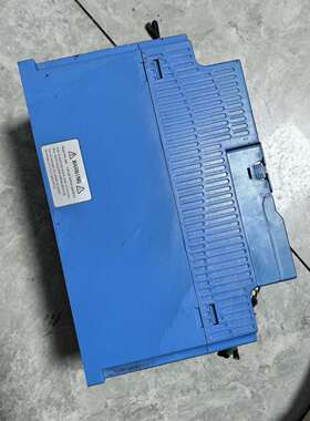 《议价商品》众辰变频器Z2400T-15SGY-H2016。成色