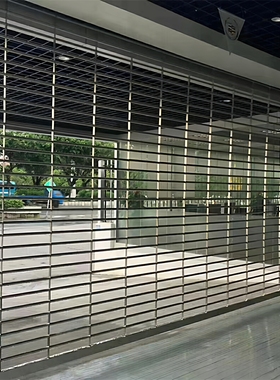 广州定制电动不锈钢通花卷闸门商铺透风透明白色卷帘门包测量安装