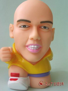 足球明星手办公仔小小储蓄罐罗纳尔多贝克汉姆