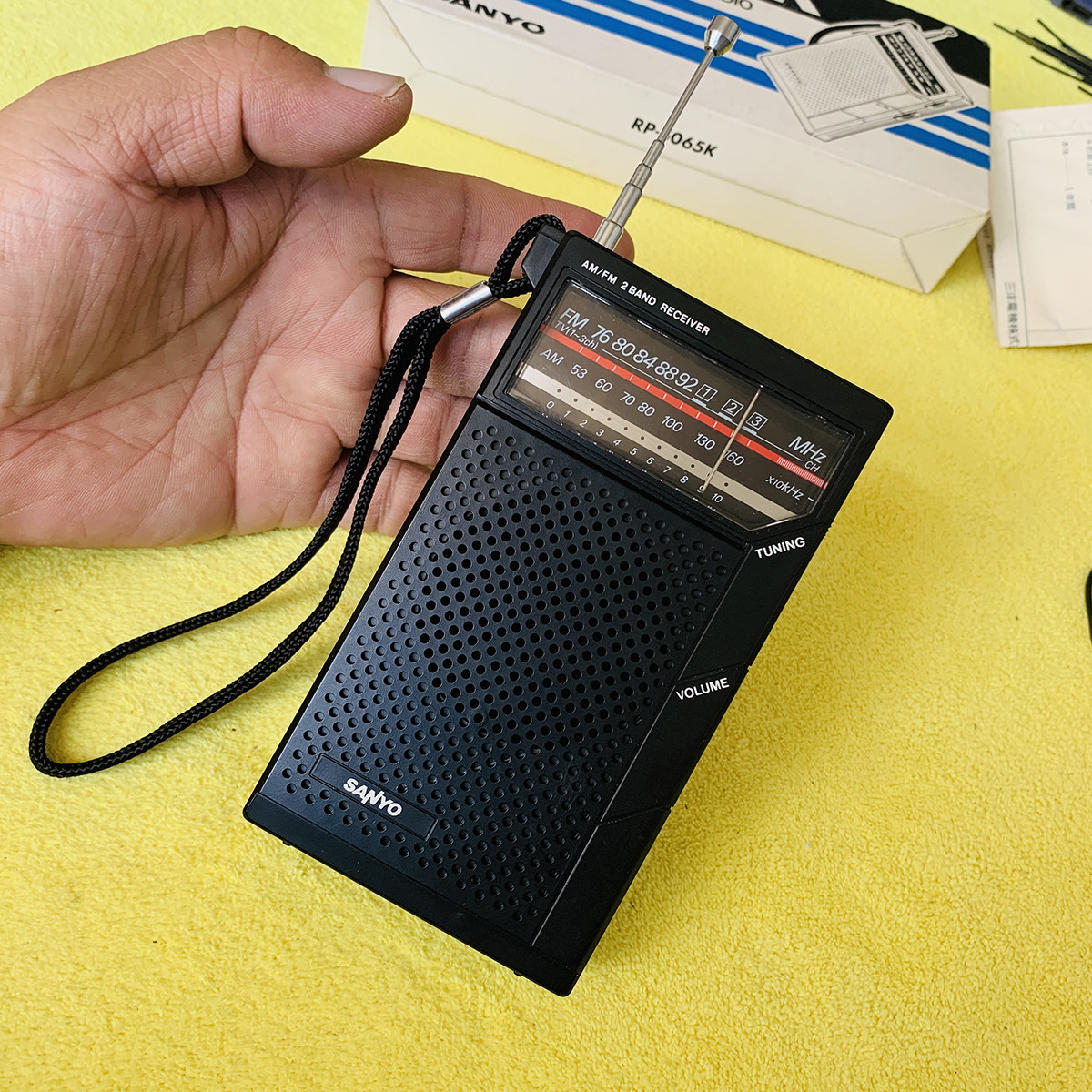 库存为使用 三洋RP-5060K 黑色经典款收音机 可用可收藏 品质好