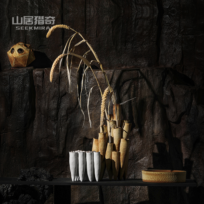 个性创意陶瓷花瓶多孔花器复古客餐厅插花摆件民宿侘寂风软装饰品