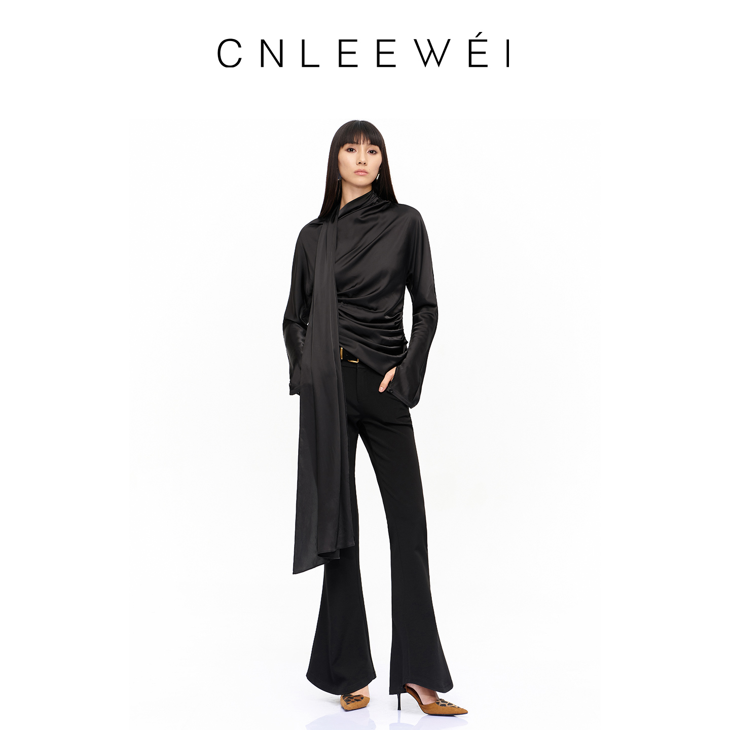 醋酸缎面飘带长袖上衣女