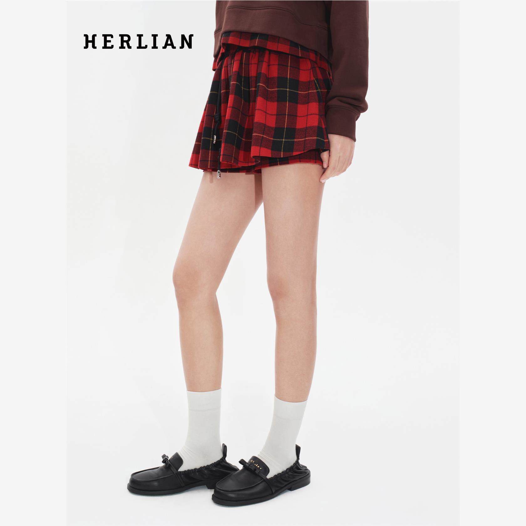 设计师HERLIAN2025年秋季新品女士腰部抽绳设计黑红格纹裙裤