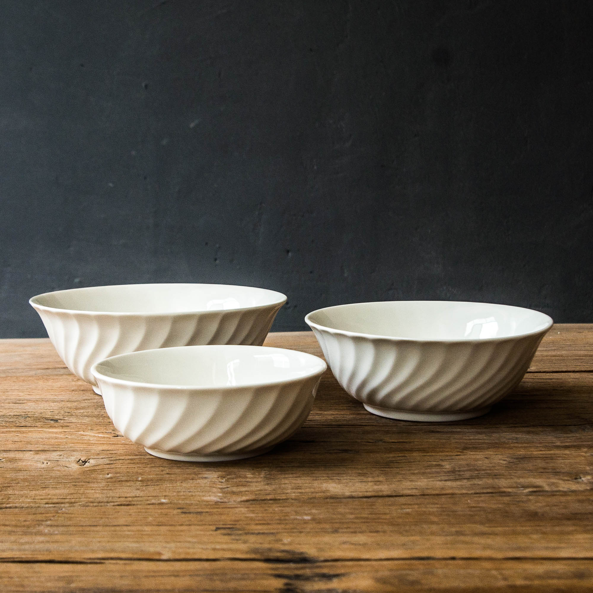 透明釉纯色罗旋白汤碗Luzerne