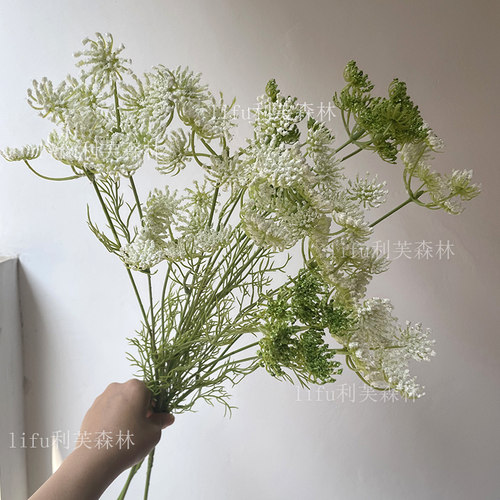 5头蕾丝花仿真花满天星手捧花