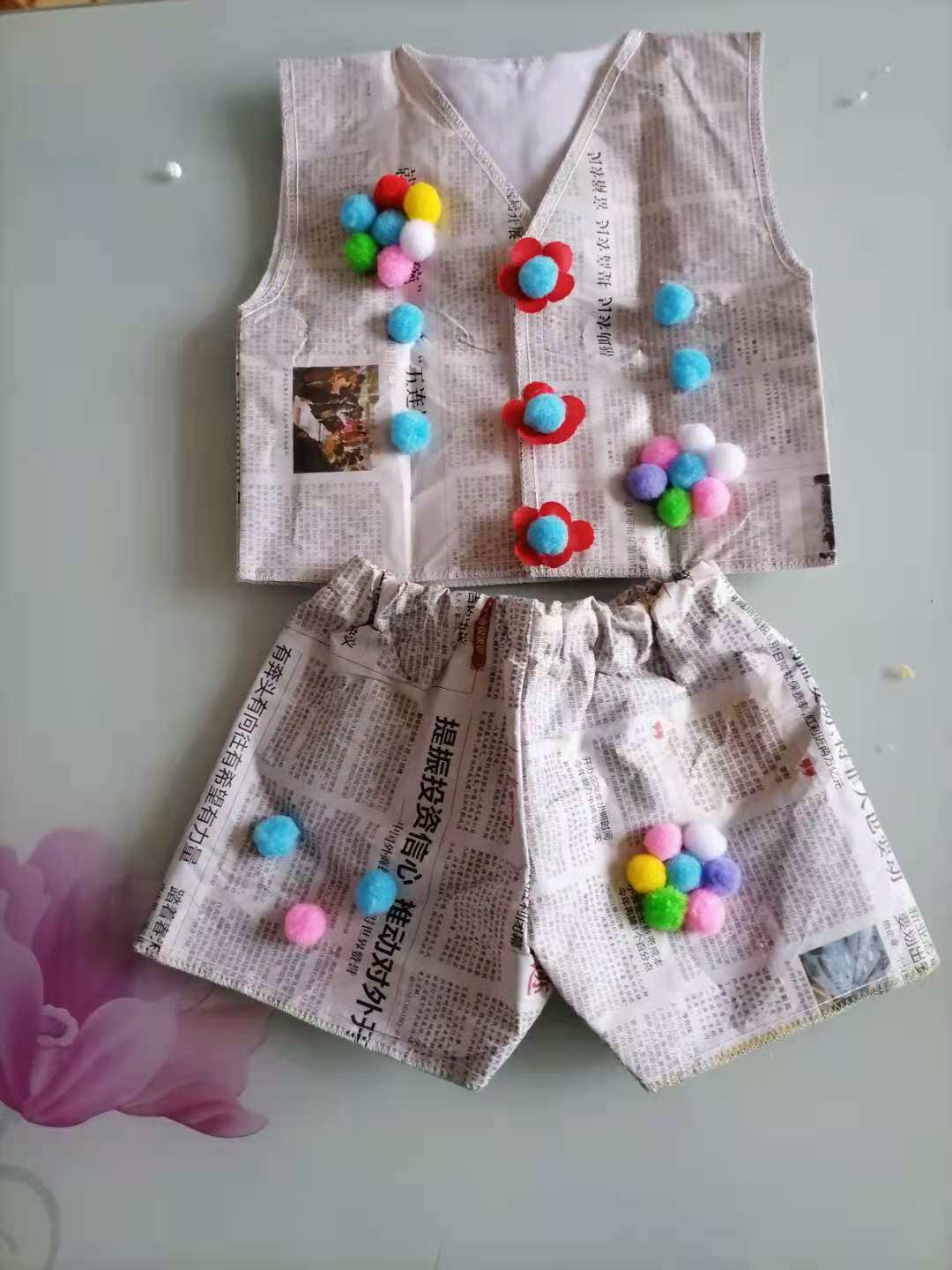 六一儿童环保报纸服手工diy男装女裙环保时装秀亲子表演走秀服