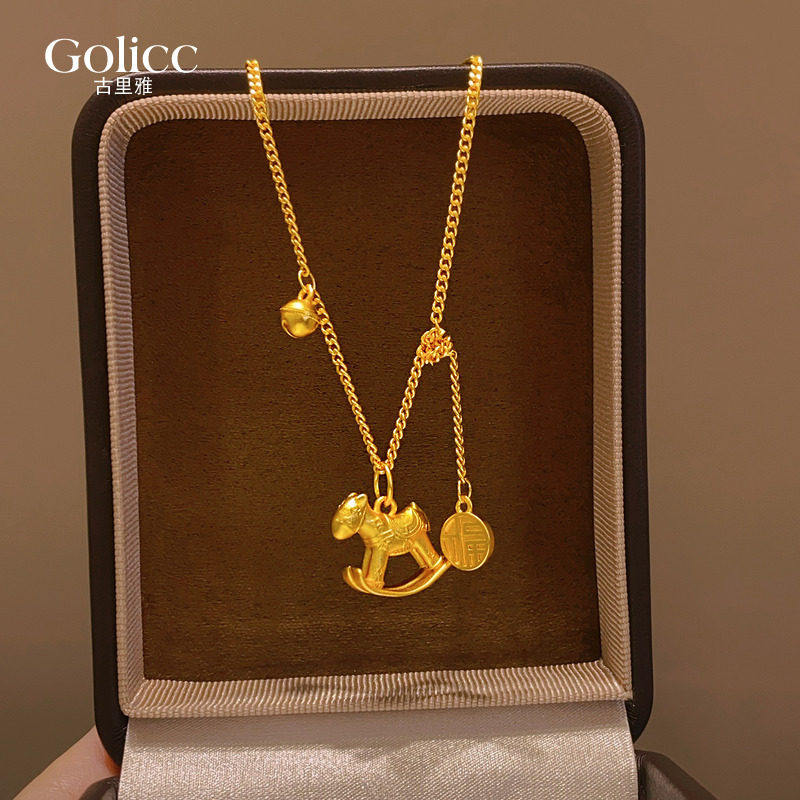 新中式金色铃铛小马福牌吊坠项链女2026新款高级感轻奢新年毛衣链,饰品/流行首饰/时尚饰品新,项链,淘宝优惠券,粉丝福利购,淘宝优惠卷