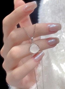 925银白玉髓项链轻奢小众锁骨链