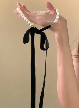 黑色丝绒蝴蝶结仿珍珠项链女配饰