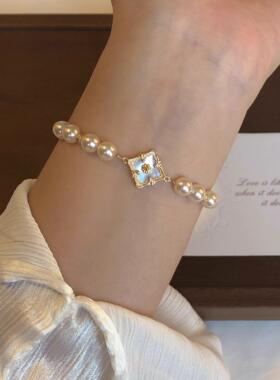 【月光疏影】贝母仿珍珠手链