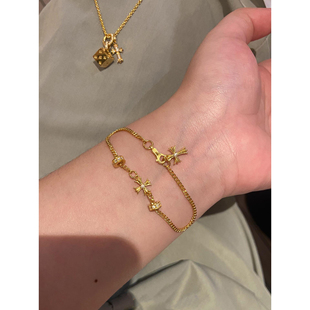 不掉色十字架手链女2025新款轻奢小众设计精致高级感百搭手饰手串