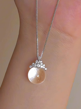 仿白水晶吊坠皇冠仿闪钻吊坠项链