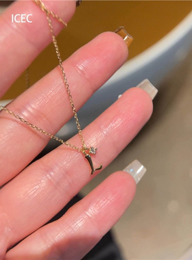 金色字母L项链女配饰精致百搭