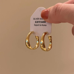 金色亮面不规则C型耳钉女纯银轻奢高级感几何耳环秋冬韩系ins耳饰
