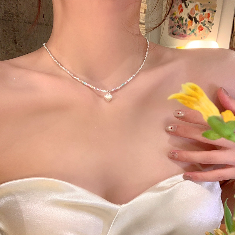 多巴胺彩色串珠爱心仿碎银子项链