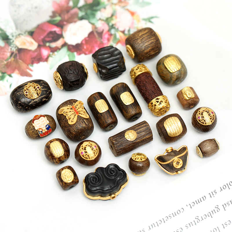 银镀金五条经文镶天然沉香木桶珠