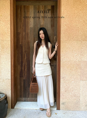 爱西里2026年春装单排扣提花马甲重工拼接雪纺气质优雅半身裙套装