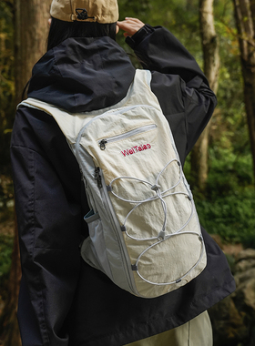 户外骑行徒步登山包男女旅游旅行轻便爬山骑行背包运动双肩包书包