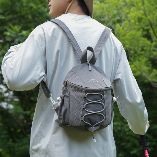 迷你双肩包轻便通勤户外登山包