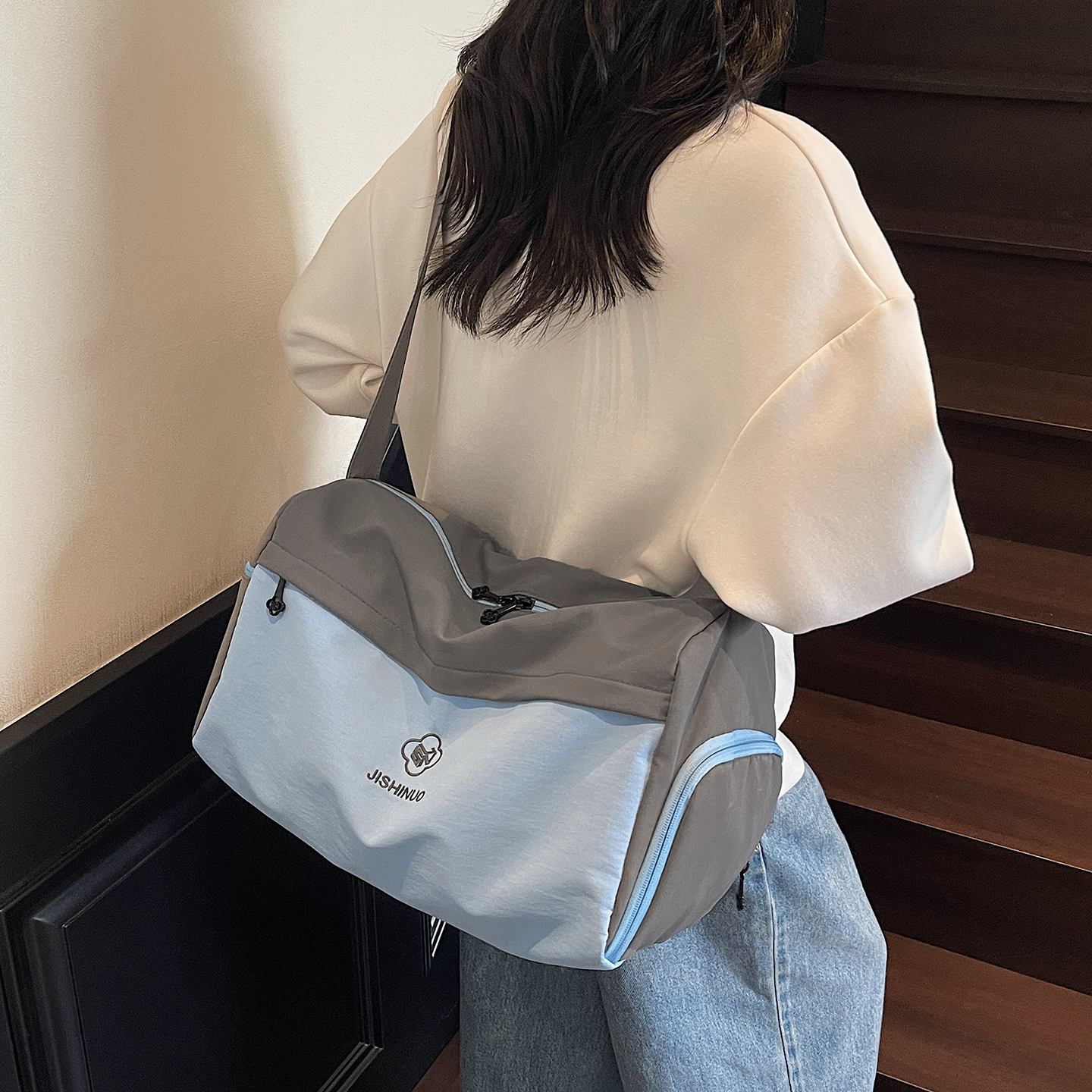 运动健身包短途旅行包大容量