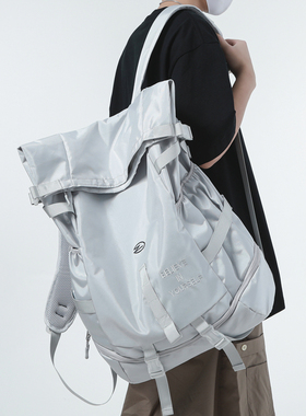 超大容量旅行包男款轻便运动旅游登山背包双肩包ins潮牌学生书包