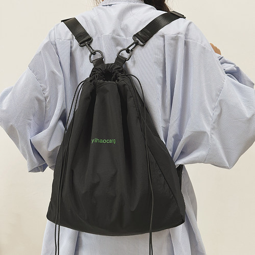 轻便运动抽绳背包户外登山双肩包