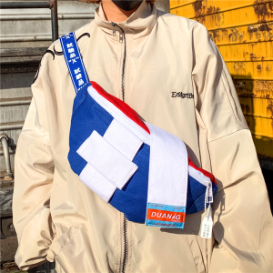 男ins超火街头潮流潮牌胸包