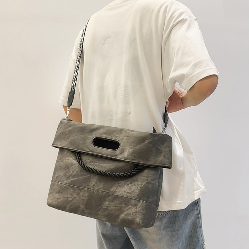 通勤男包高级感斜挎包托特包