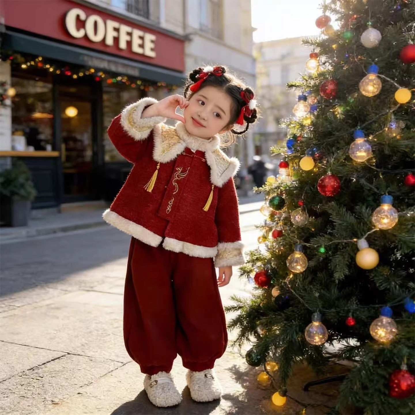 女童冬装翻领流苏年服套装2025年冬季新款儿童刺绣加厚外套休闲裤,童装/婴儿装/亲子装,套装,淘宝优惠券,粉丝福利购,淘宝优惠卷