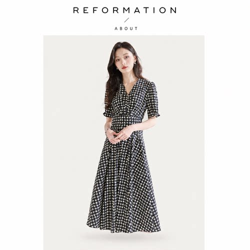 【现货】About Reformation夏黑白格纹V领绑带收腰显瘦A字连衣裙