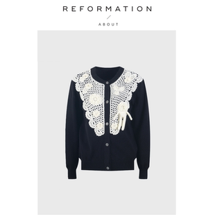 【现货】About Reformation减龄圆领单排扣花朵人偶针织开衫上衣
