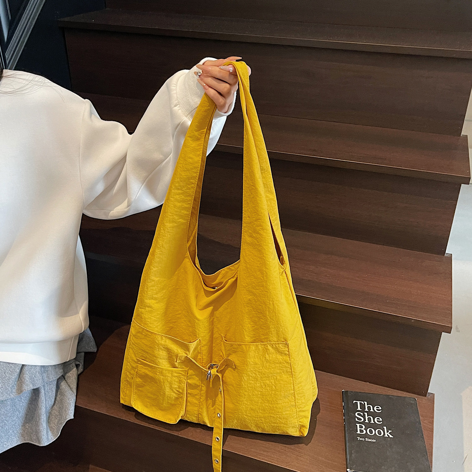 红色托特包包女轻便速干尼龙布袋大容量休闲通勤单肩包通勤Hobo包