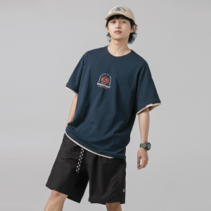 2026夏季新款男日系潮牌人文风景印花假两件短袖宽松T恤T822-F45图片