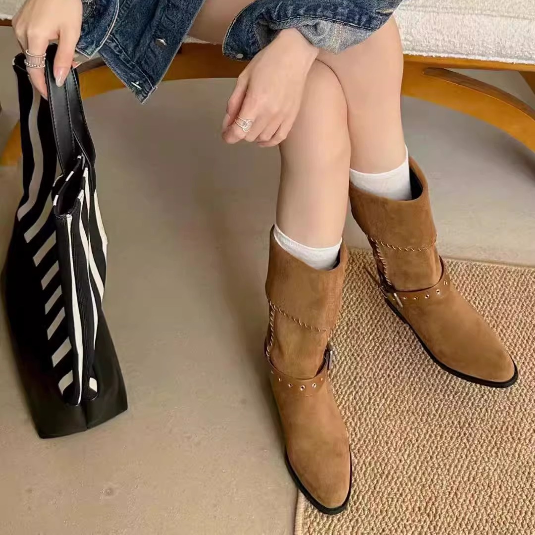 c女鞋2025早秋新女鞋皮带扣短靴尖头低跟女鞋两穿套筒西部靴辣妹