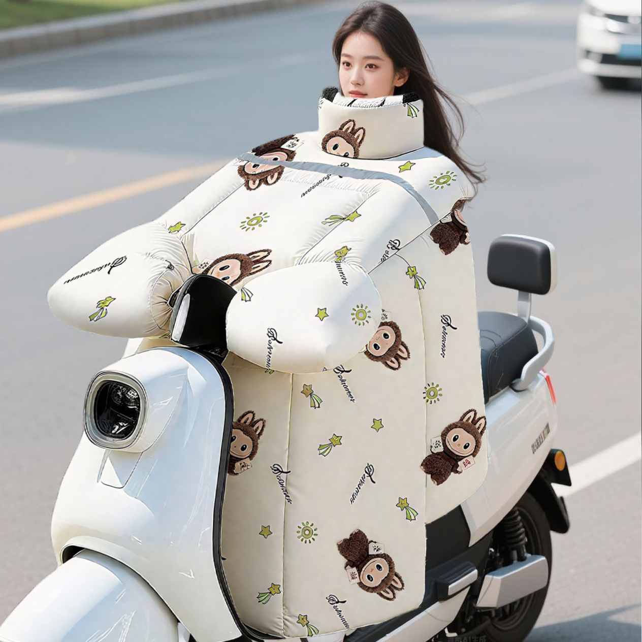 小电动车挡风被秋冬款防水男士高端手套加绒加厚双面大电瓶二轮车