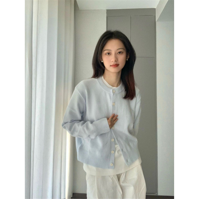 浅蓝色针织开衫上衣春秋冬薄款简约百搭气质小个子短款毛衣外套女