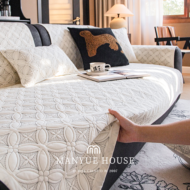 纯棉防滑重工刺绣满幅绗缝沙发垫