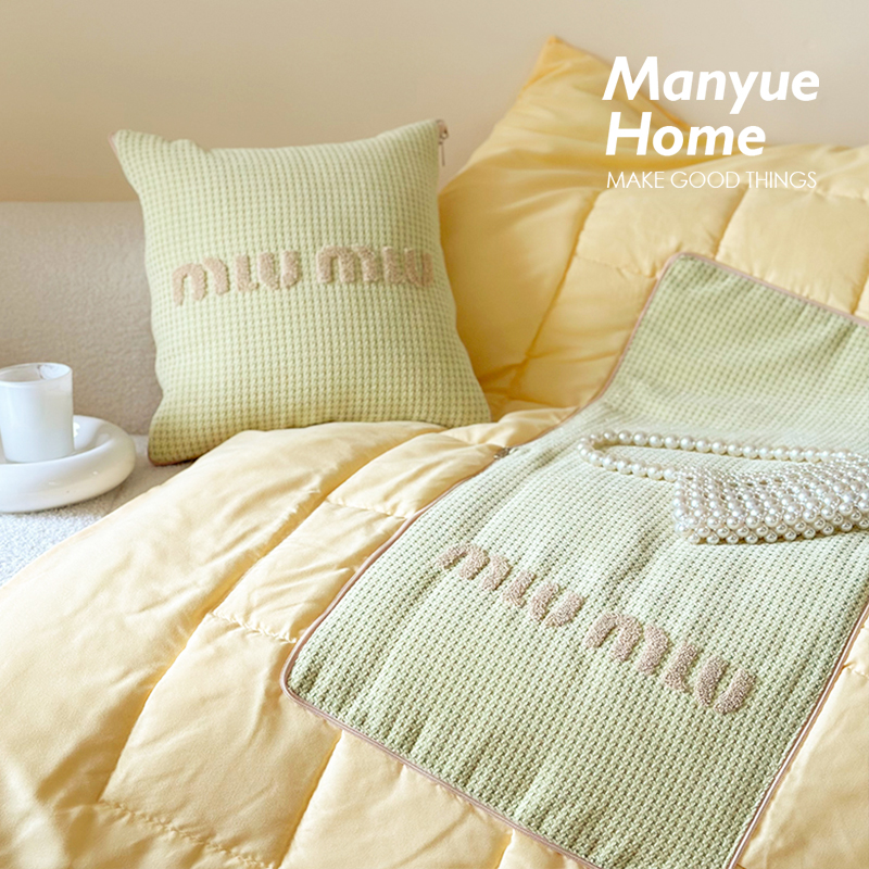 ins风多功能抱枕被抱枕靠垫