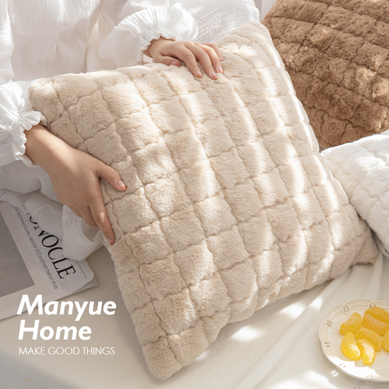蔓越家秋冬毛绒ins奶油抱枕靠垫