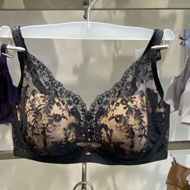 AM13B631爱慕25秋冬新款软钢圈黑色超薄杯性感蕾丝大胸显小1499