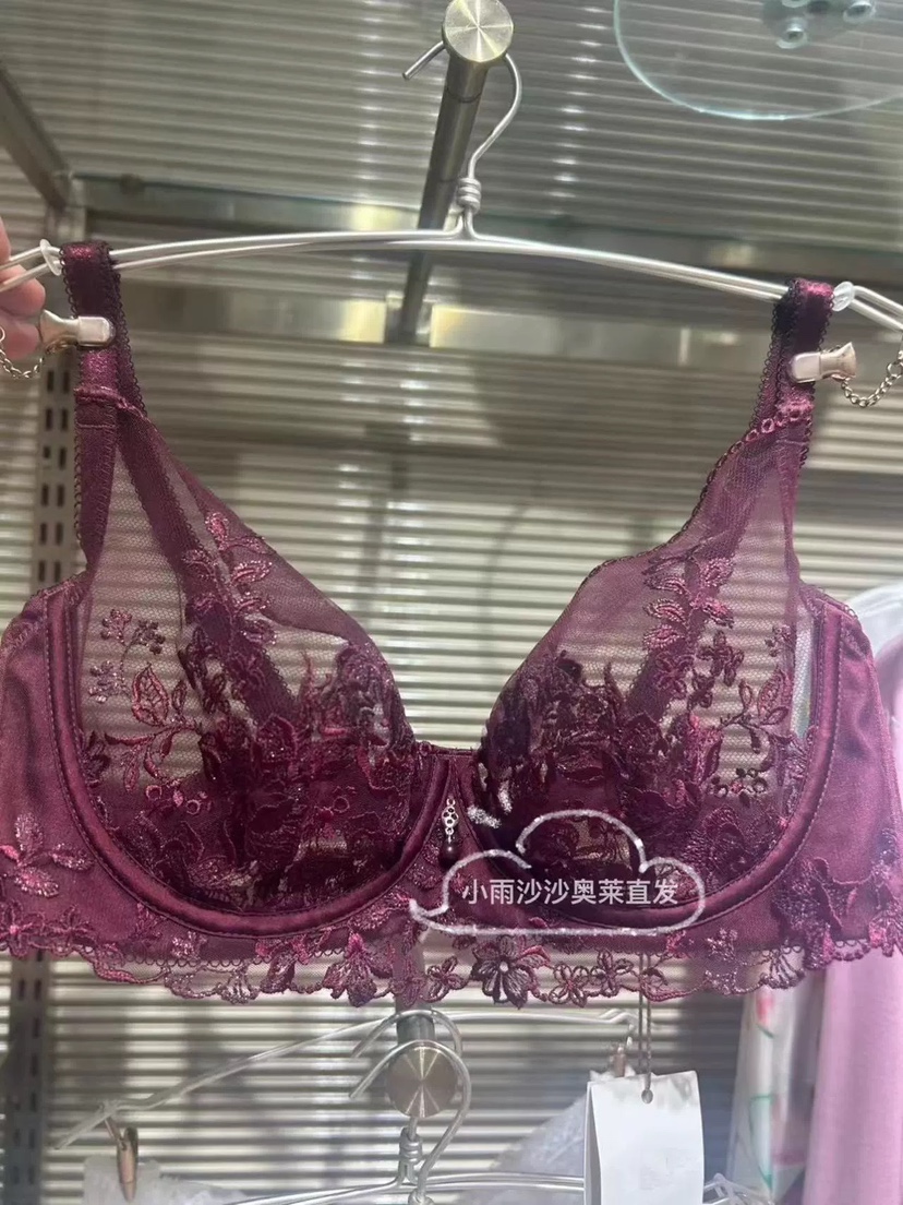 高端LACLOVER兰卡文LC13SE1挚爱华丽邂逅刺绣超薄全罩杯文胸现货