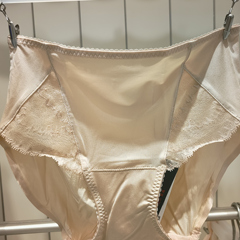 爱慕25春夏女蕾丝中腰平角内裤AM23A701配AM13A701/13A702/17A701