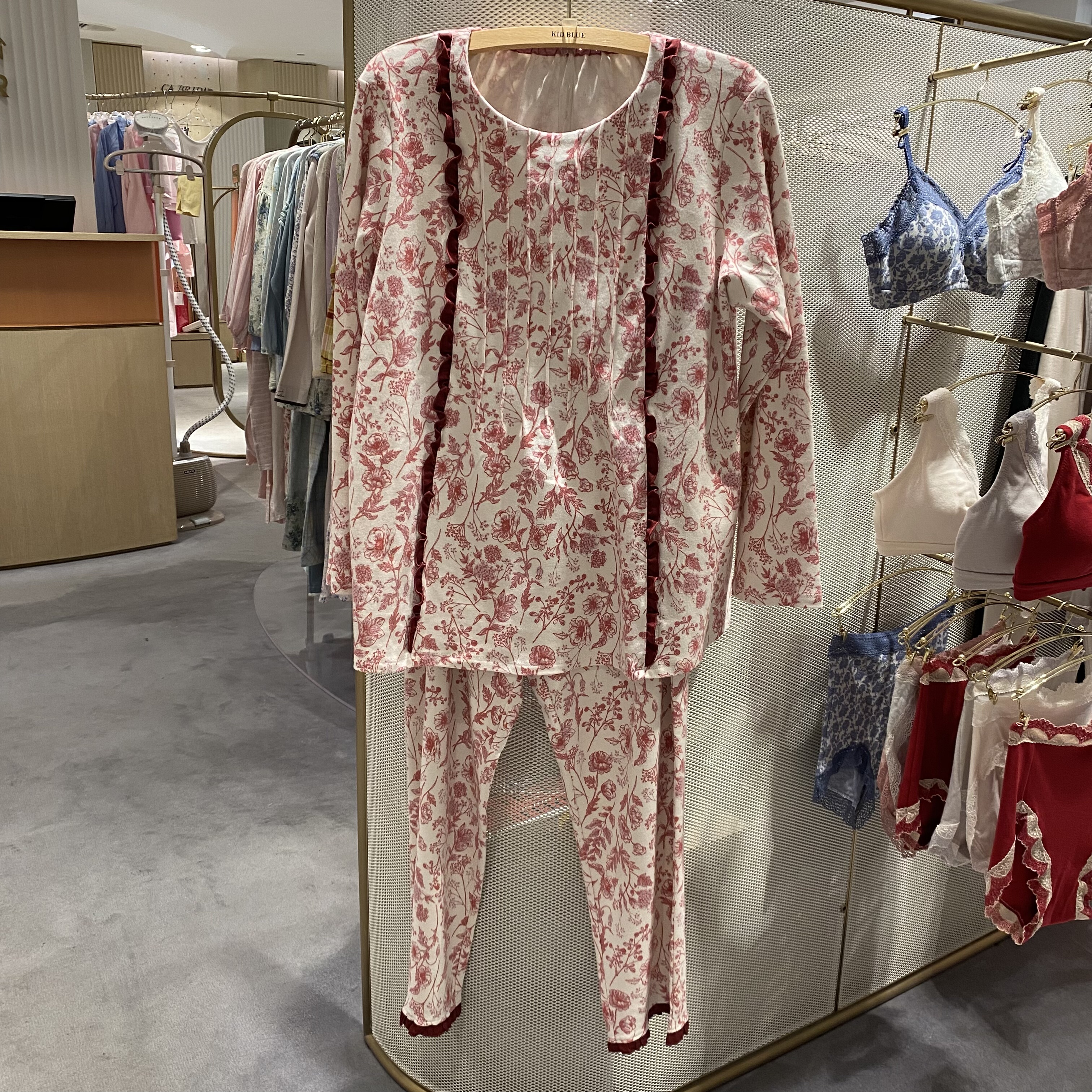 KID BLUE百合花睡衣套装KNCK554